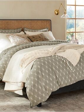 Rejuvenation Linen Duvet Cover & Shams - King Size